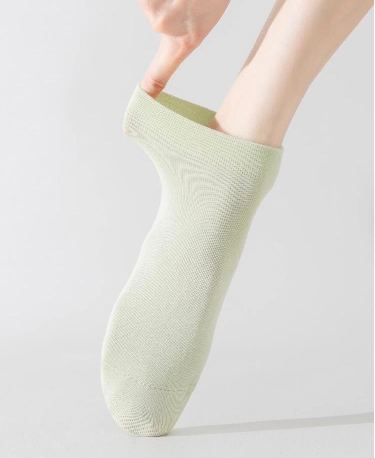 BASIQ Women's Anti-bacterial Combed cotton ankle solid socks - Antibacterial, antiodour, seamless design low cut socks