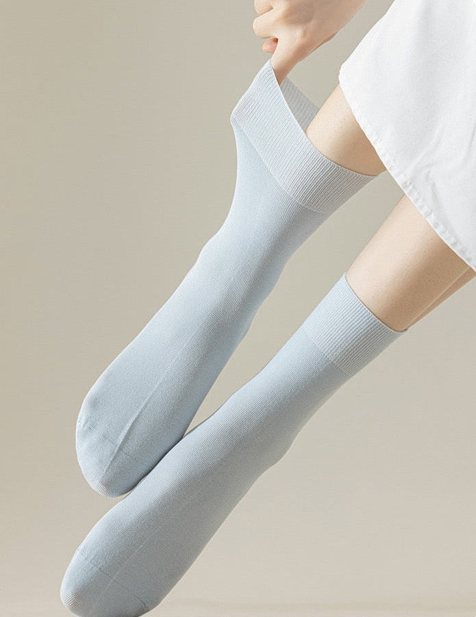 BASIQ Women's Antibacterial Crew Socks - Combed Cotton & Anti Odour Solid Socks